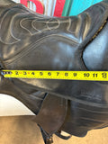 17" Barefoot Treeless Saddle