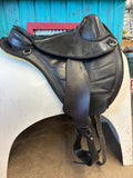 17" Barefoot Treeless Saddle