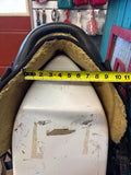 17" Barefoot Treeless Saddle