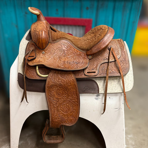 15" Hereford Tex Tan Trail Saddle